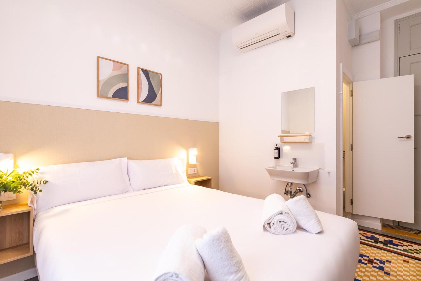 Pension Alicante By Moontels Valencia Bagian luar foto